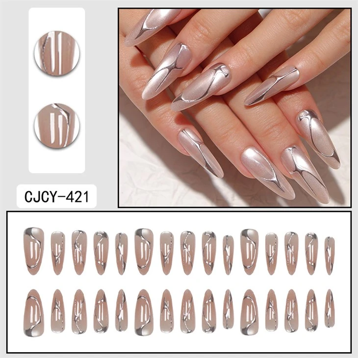 Cel mai nou Gel Press On Nails